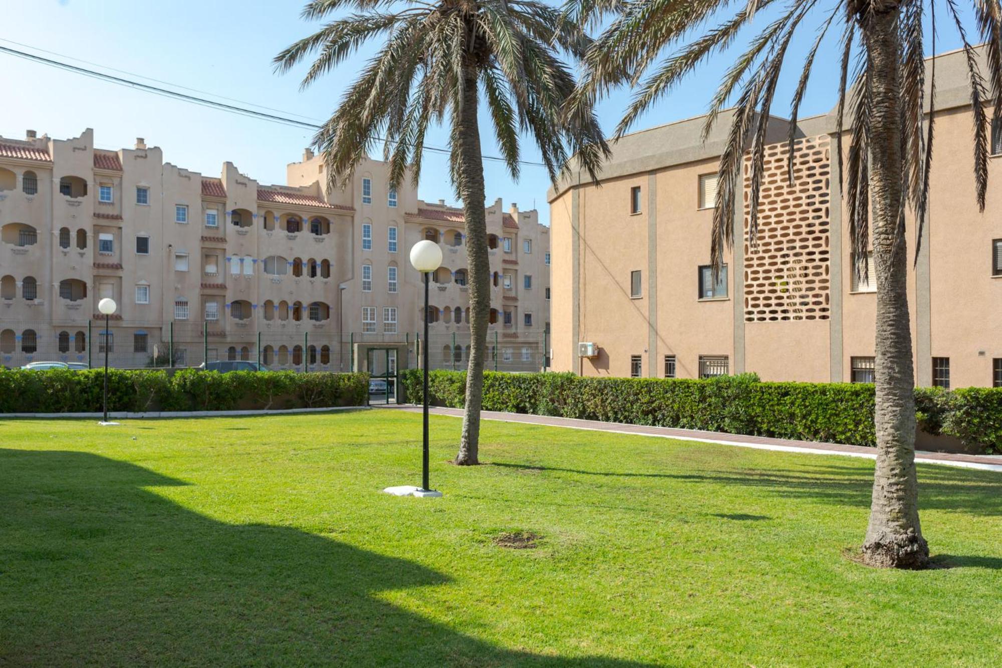 Apartamento Loft primera línea playa, Cabo de Gata, Wifi Retamar  Exterior foto